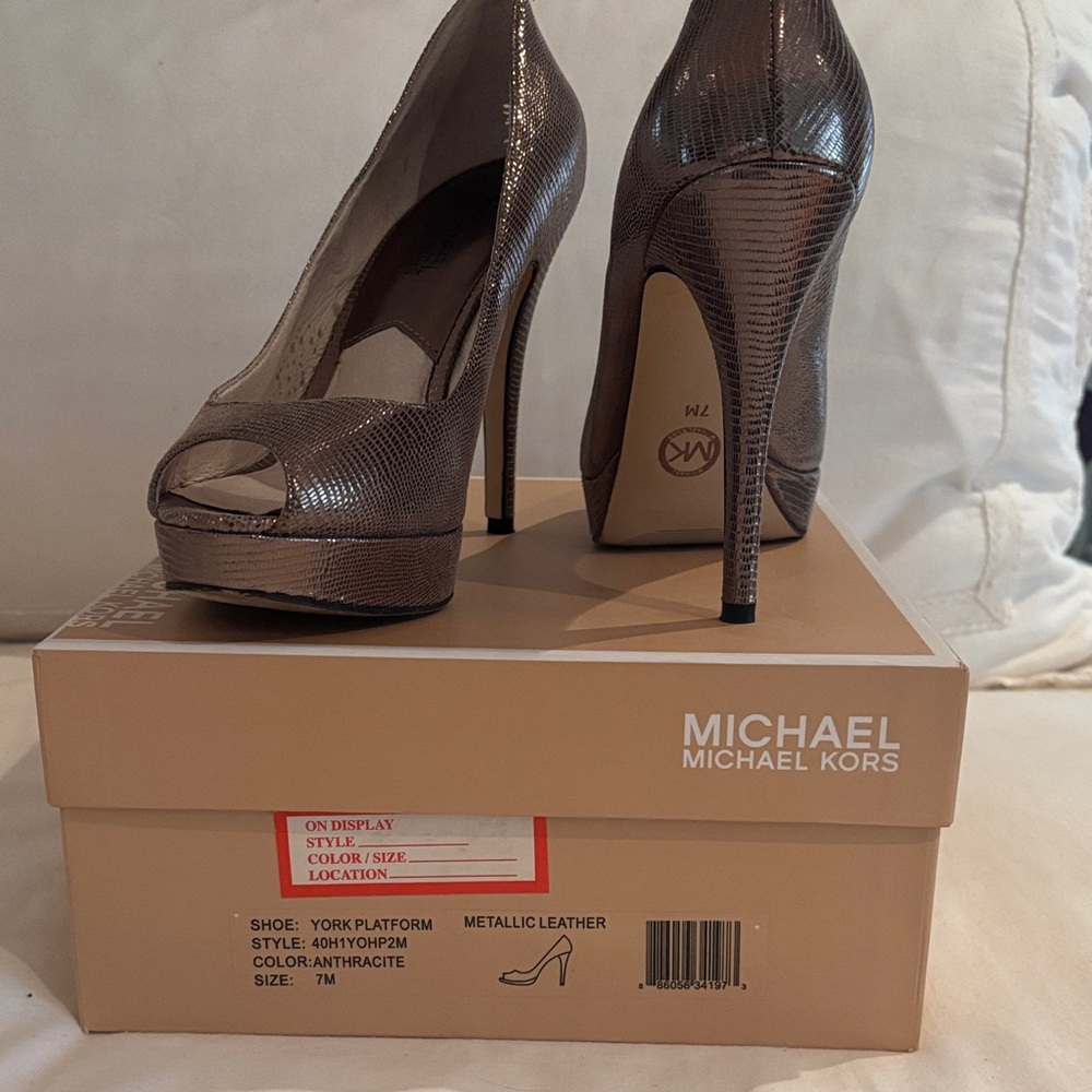 Michael Kors Metallic Anthracite Peep Toe Heels
